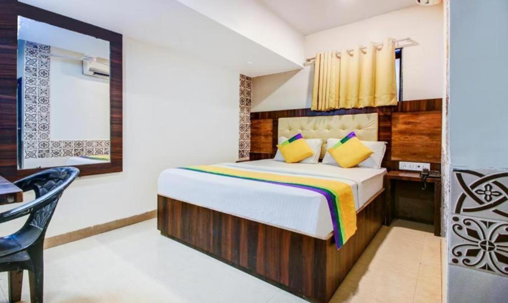 Kalpana Residency - Near Us Embassy Hotel Mumbai Exterior photo
